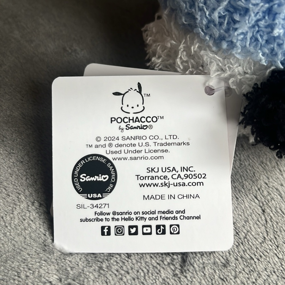 Pochacco Happy Series Fabric Plush - Picture 4 of 4